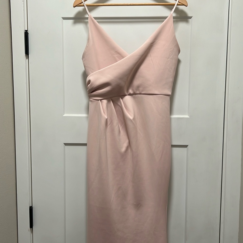 Beautiful, fitted, chic dress. Showpo brand, worn once.